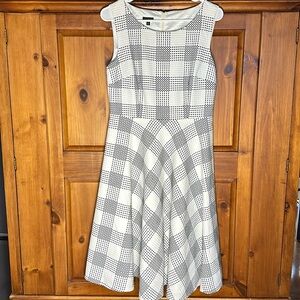 Talbots Women’s Black White Patternered Dress